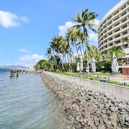 602 Harbour Lights With Ocean Views Hotel Cairns Værelse billede